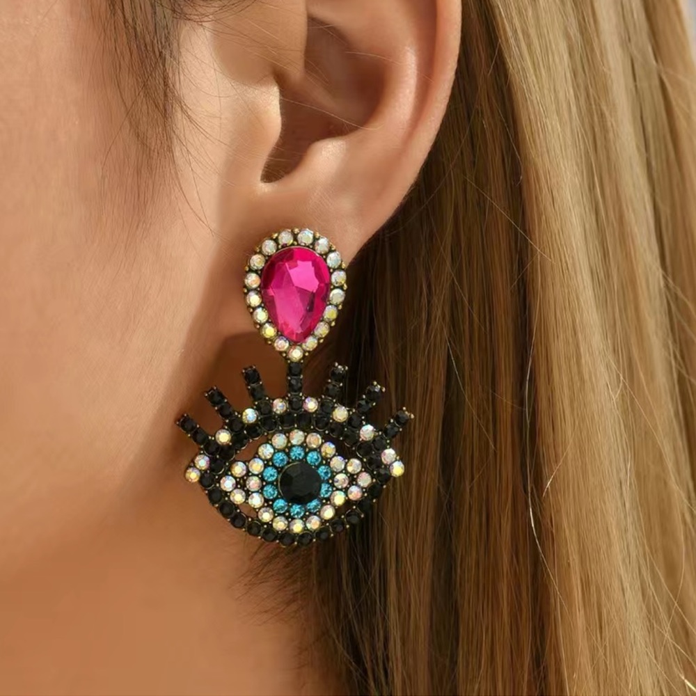 Eye Earrings Dangle